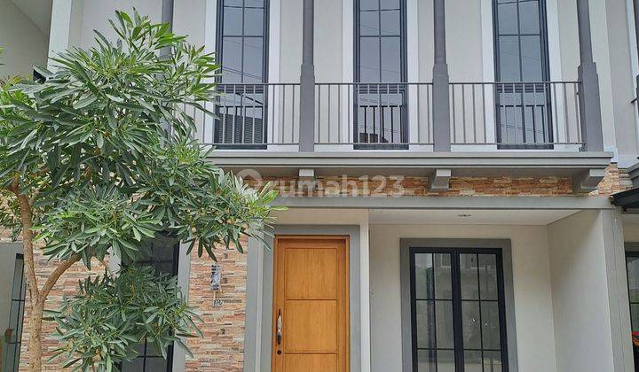 Rumah Modern Exlusive Nempel ke Lebak Bulus 1