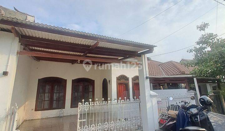 Disewakan Rumah Hunian Dekat Kampus UPN Pondok Labu, Jakarta Selatan 1