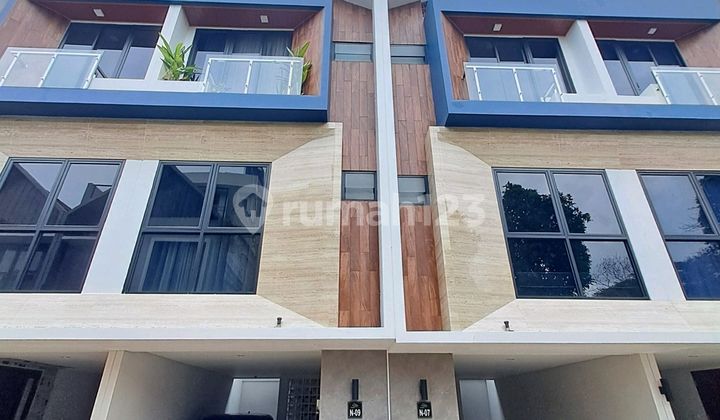 Rumah Baru Siap Huni, Cilandak Jakarta Selatan