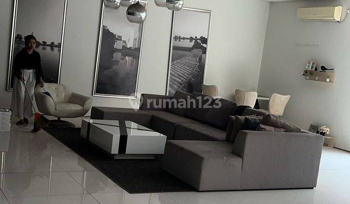 Dijual Rumah Semi Furnished Royal Residence Monticello Surabaya 2