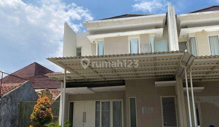 Dijual Rumah Darmo Satelit Minimalis Gress 1