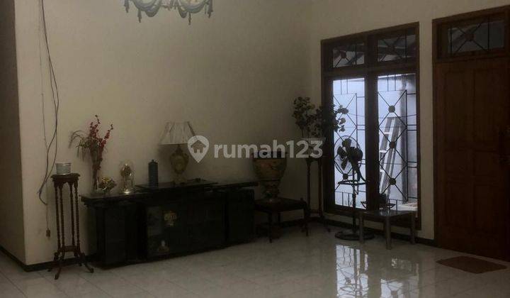 Dijual Rumah Raya Darmo Baru Lokasi Strategis Siap Huni 2