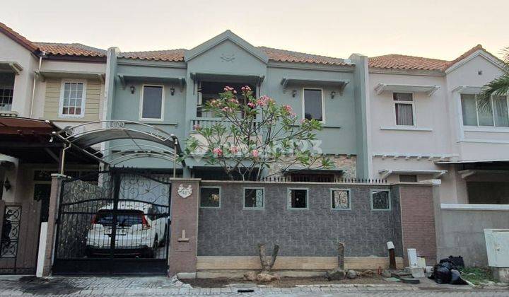 Dijual Rumah 2 Lantai Semi Furnish Villa Centra Raya Citraland Surabaya Barat 1