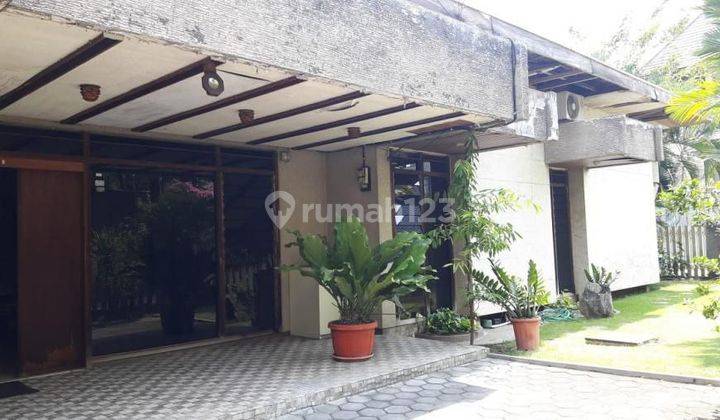 tampak depan rumah dijual bintang diponggo dekat