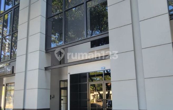 Shop House for Sale in West Surabaya, Tierra Soho, good condition, ready to use.