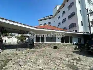 Dijual Rumah Raya Darmo Surabaya Pusat Cocok Untuk kantor 2