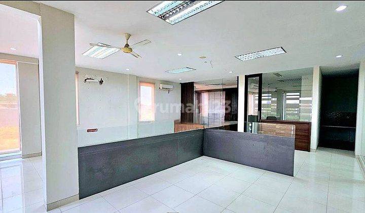 Dijual Gedung/Ruko Surabaya bagus strategis  2