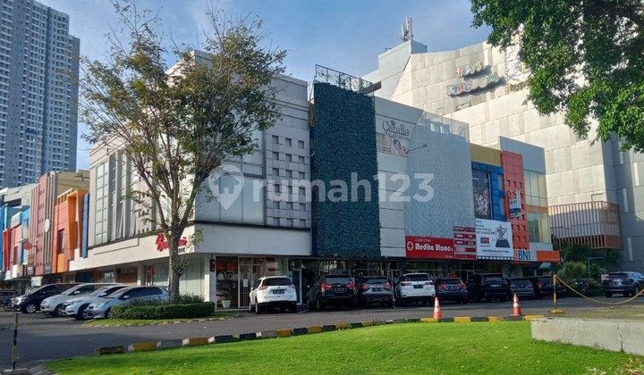 Shop House For Sale Pakuwon City, Row of Malls, Facing Main Road Shop House For Sale Pakuwon City, Row of Malls, Facing Main Road