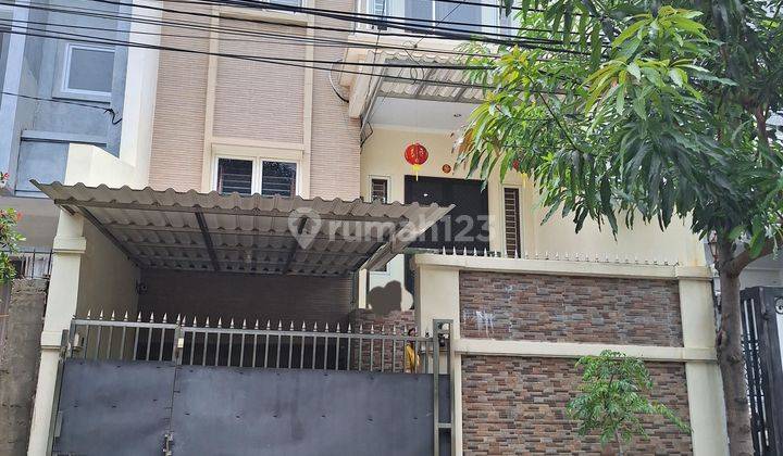 Row Jalan Lebar, Rumah 3LT di Sunter Agung, Jakarta Utara 1