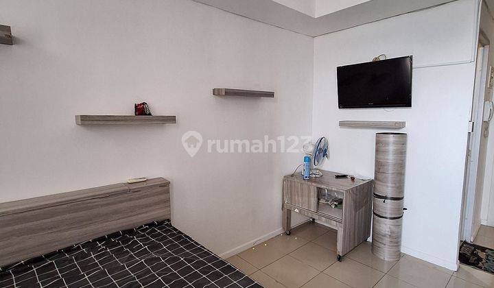 View Danau Studio Furnished Di Apartemen Green Lake Sunter, Jakarta Utara 2