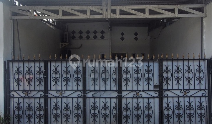 Dijual Rumah di Sunter Danau - Jakarta Utara Dijual Rumah di Sunter Danau - Jakarta Utara