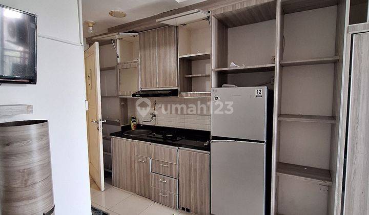 View Danau Studio Furnished Di Apartemen Green Lake Sunter, Jakarta Utara 2