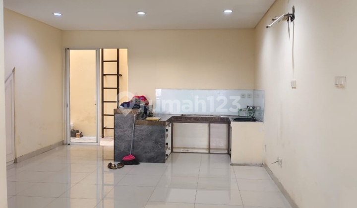 Rumah Di Jalan Layar Permai - Pik - Jakarta Utara 1