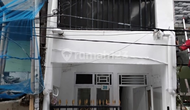Rent a House in Pademangan Timur - North Jakarta