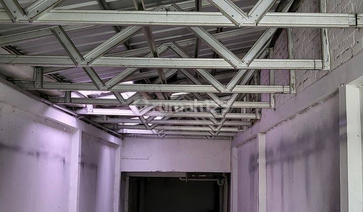 Tempat usaha pusat kota 1