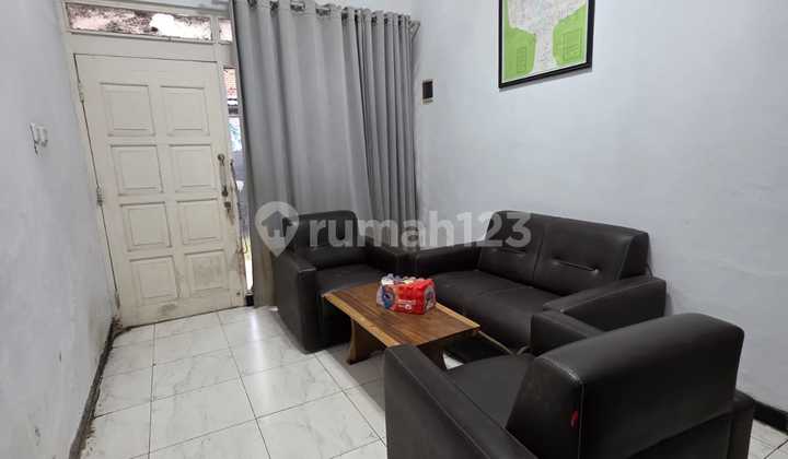 House, 1 Floor, Freehold Certificate, in East Semarang 2