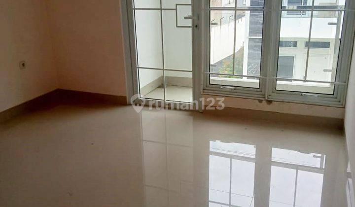 TOWNHOUSE 2 LANTAI ANDIR 1