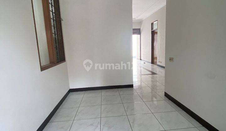 Rumah Mekarwangi Jalan Utama 2