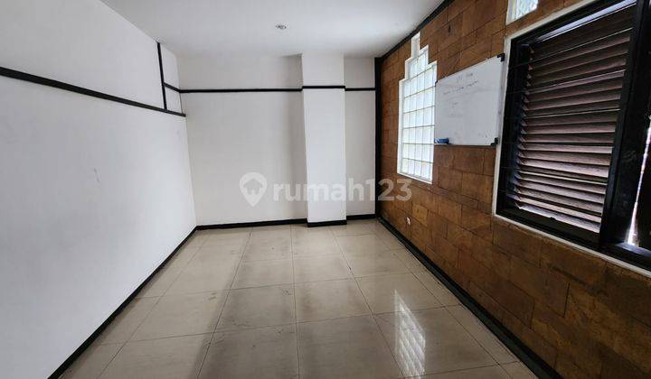 Ruko di Jalan Karapitan , Bandung 1 m Bagus 5