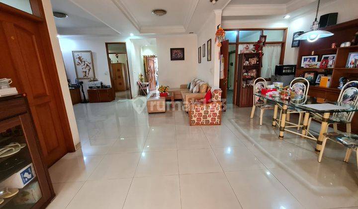 Rumah Bagus Unfurnished SHM di Sumber Sari , Bandung 1