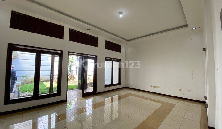 Rumah 2 Lantai Bagus Unfurnished di Kurdi Kuldesak , Bandung 6