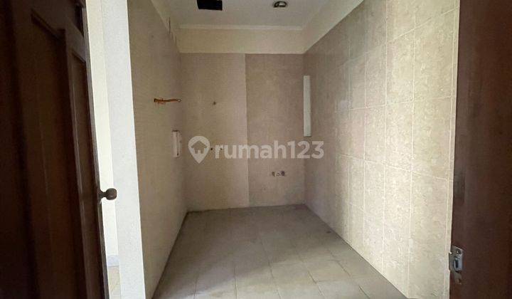 Rumah Bagus Unfurnished di Sayap Dago, Bandung 2