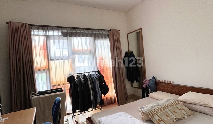 Jual Rumah Mekarwangi