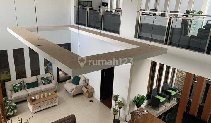 Jual Rumah Lux Singgasana Pradana 1