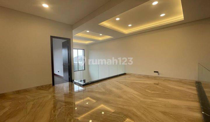 Jual Rumah Lux Baru Setraduta 1