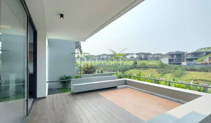 Lakeside Vista Modern Luxury Tropical House Kota Baru Parahyangan 2