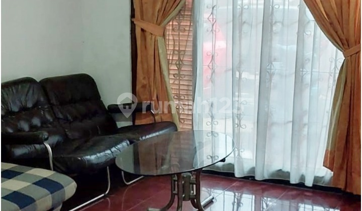 Rumah Kost Aktif 2 Lantai Sayap Turangga, Lokasi Strategis