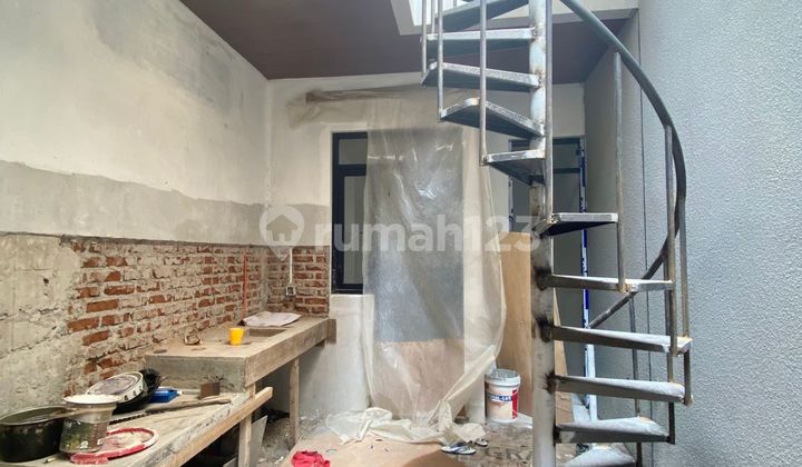 ON PROGRESS Rumah 100% Baru Singgasana Pradana 2