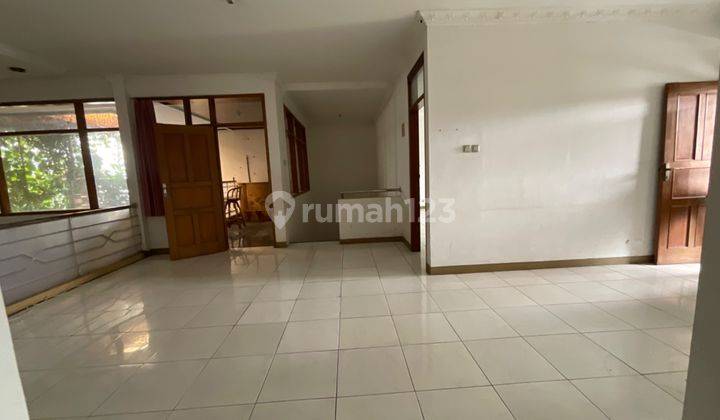 Rumah Setrawangi Semi Furnish 2