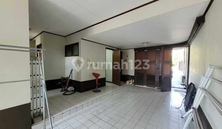 Rumah 2 Lantai Setraduta 2