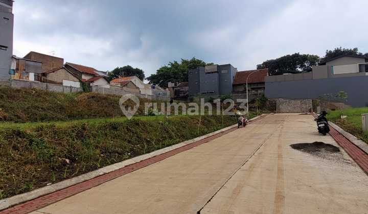 Setraduta Flat Contour Land