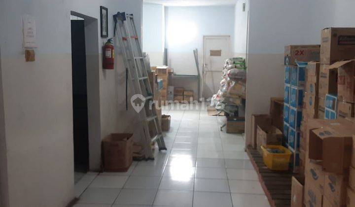 Rumah Strategis Untuk Usaha Mainroad Gatsu Lahan Parkir Luas  3