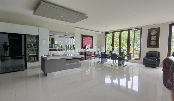 Rumah Luxury Modern Di Resor Dago Pakar, Harga Menarik 9