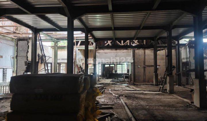 Ruang Usaha Di Mainroad Sayap Riau, Cocok Untuk Restoran 8