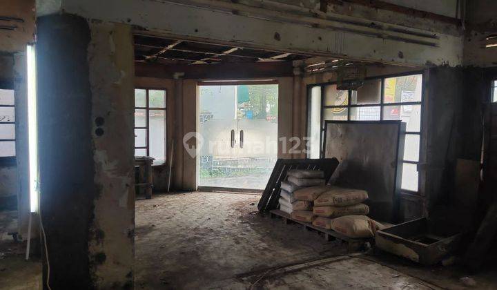 Ruang Usaha Di Mainroad Sayap Riau, Cocok Untuk Restoran 13