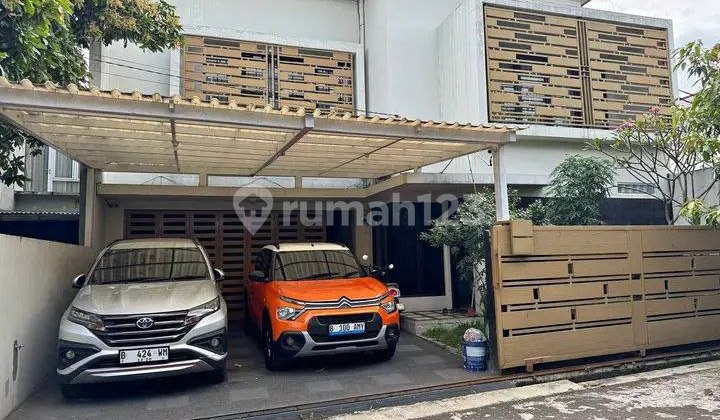 Turun Harga Rumah Bagus Siap Huni di Cijagra Dekat Griya Buah Batu Turun Harga Rumah Bagus Siap Huni di Cijagra Dekat Griya Buah Batu