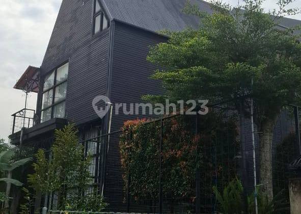 Rumah Desain Unik Modern Taman Bukit Ligar Dago Cigadung,Bandung Utara