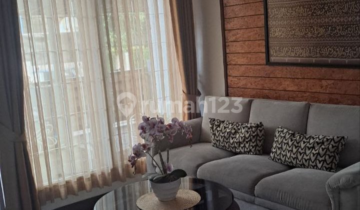 Rumah Minimalis Terawat Siap Huni di Turangga Tengah Kota