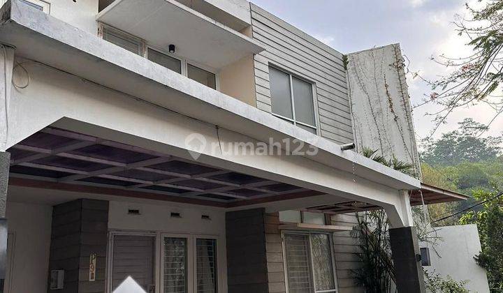 Rumah Cozzy Di Cigadung Siap Huni  1