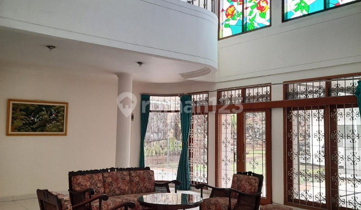 Rumah Besar Harga Murah Dekat Jalan Jurang Sukajadi