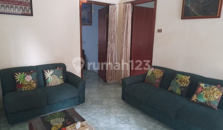 Rumah Strategis Sayap Riau Cocok untuk Usaha Rumah Strategis Sayap Riau Cocok untuk Usaha