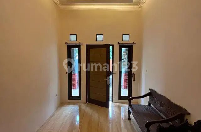 Ready-to-Occupy Minimalist House Near Campus and Office Area 2