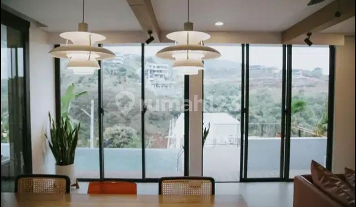 Rumah Semi Villa di Dago Village Lingkungan Asri dan Sejuk