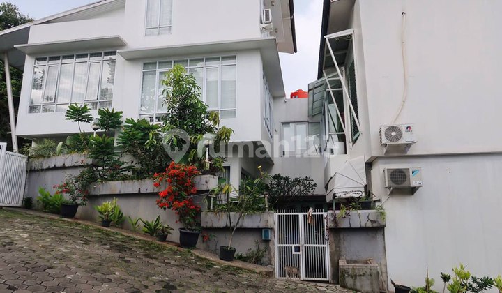 Rumah Asri Dan Sejuk Di Dago Tea House Dekat UNPAD 2