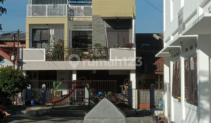 Rumah Bagus Siap Huni Di Komplek Pharmindo Cimahi Rumah Bagus Siap Huni Di Komplek Pharmindo Cimahi