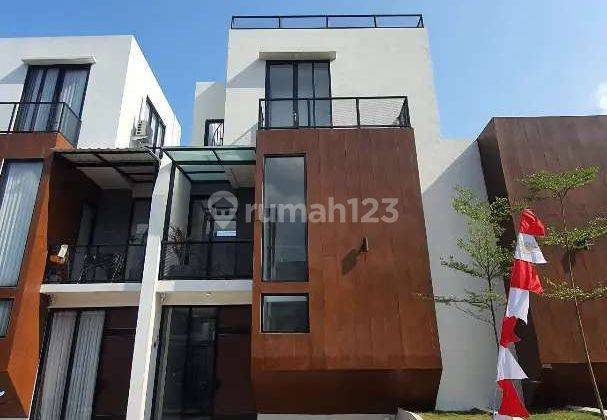 Rumah Modern 3 Lantai di Antapani Sudah SHM 1